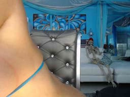 adrianna_fox