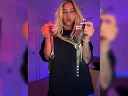 -AmazingBlonde-