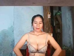 EllaShow93