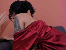 GabyLaurens