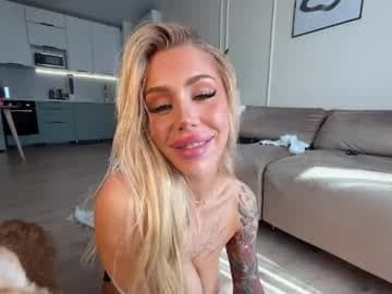 ALEXA DEVIS