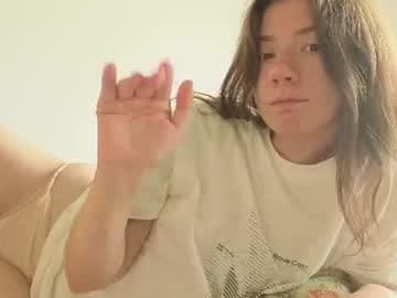 https://fansly.com/sexy_b0rsch/