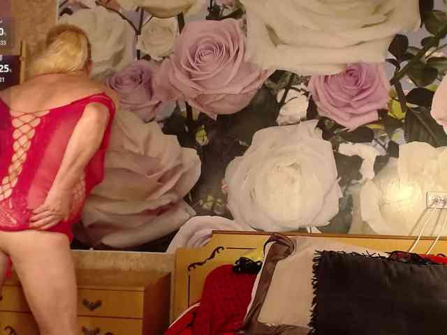 -Karolina555-