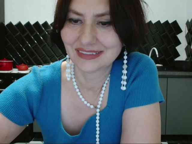 ANGELALADI