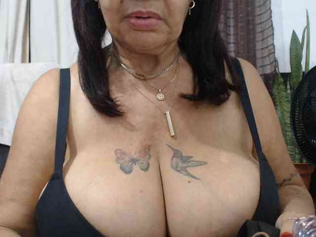 malenasaenz