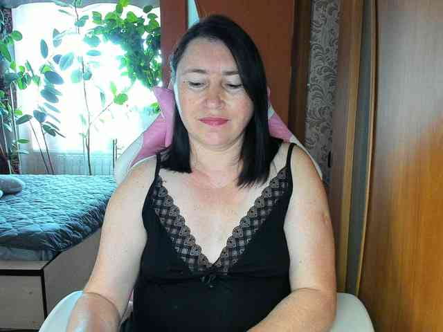 Lola18111