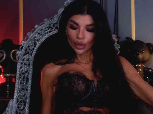 EleniaDevons