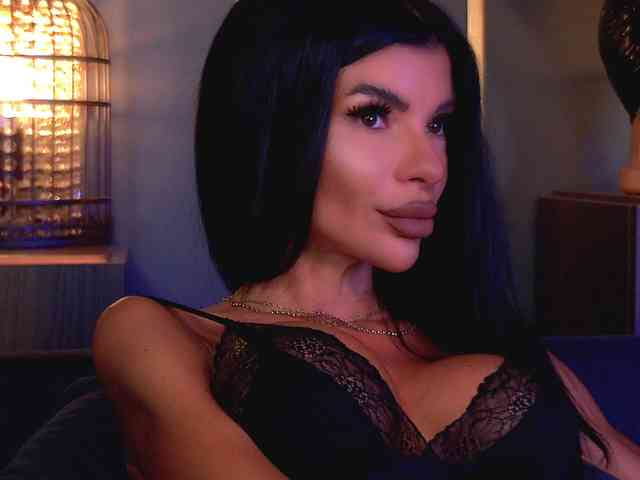 EleniaDevons
