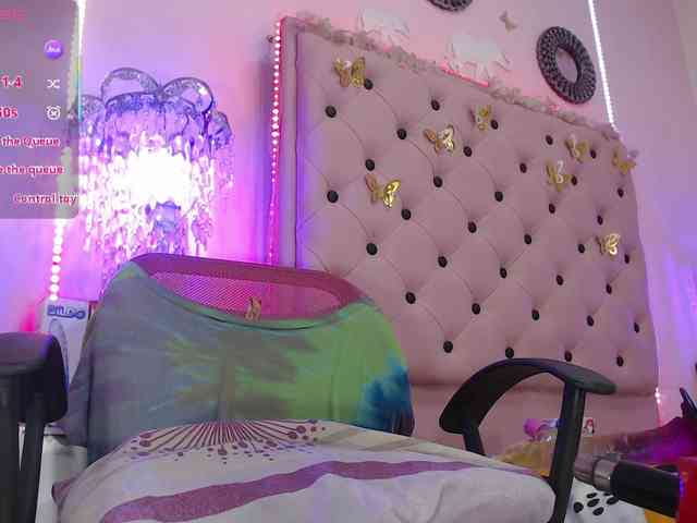 EmmaPink3