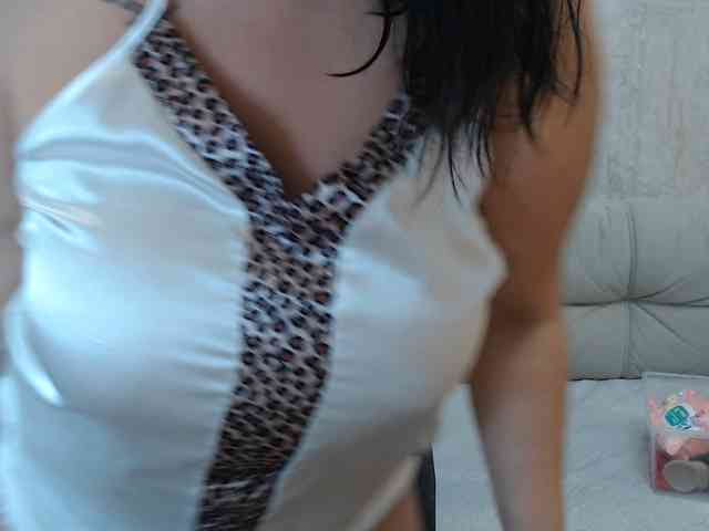 AngelinaCute