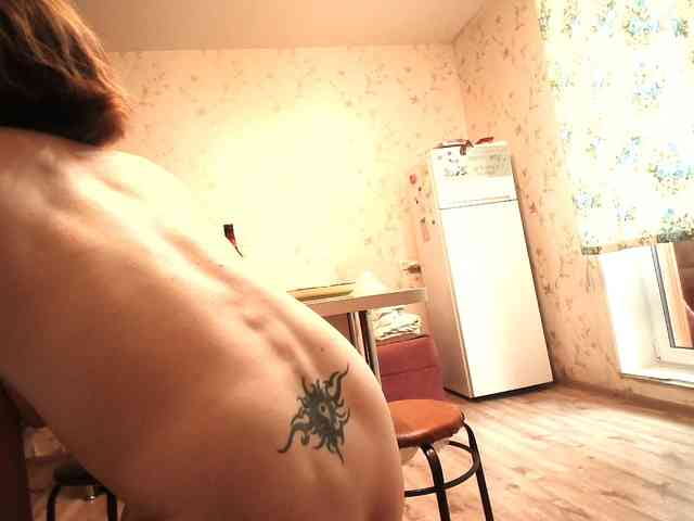 GLAMYR252