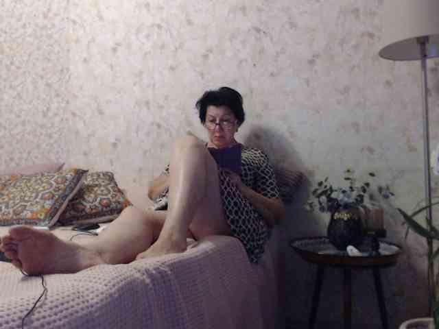NINA-RICCI