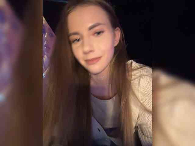 -VikkiL0vesCheese-