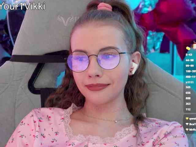 -VikkiL0vesCheese-