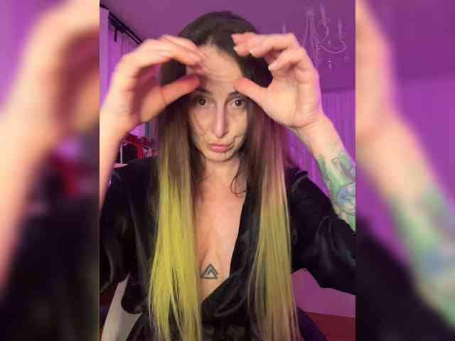 -AnnaMaria-