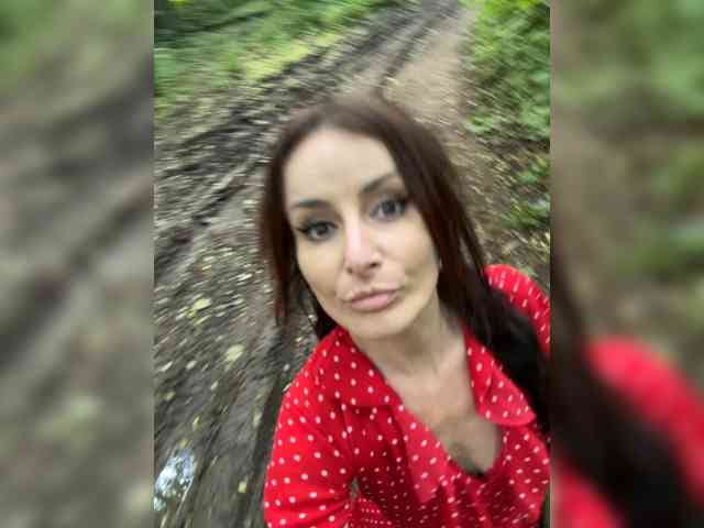 -AnnaMaria-