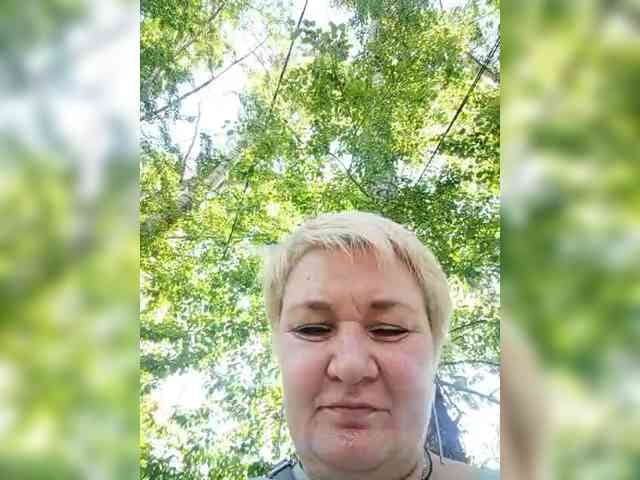 HelenaGloss