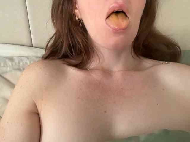 REDHEADROSIE