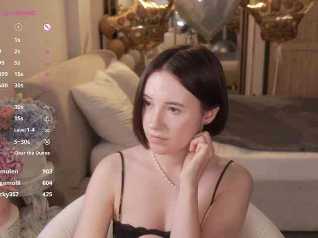 -FemaleEssence-