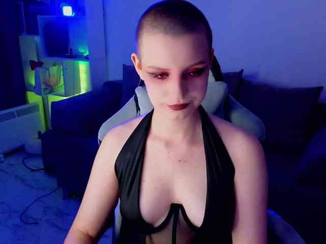 monicaerotic