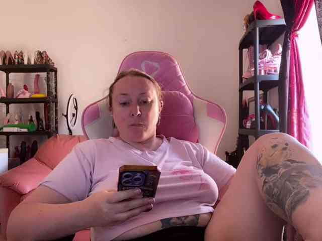 NylonQueen
