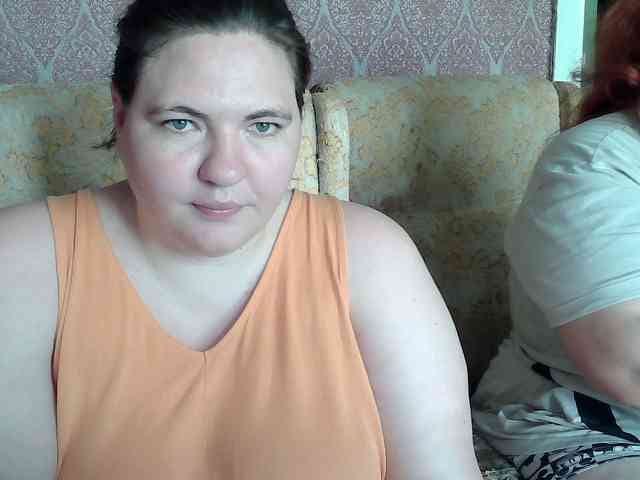HollyXEva