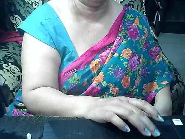 Indianbhabhimilf40
