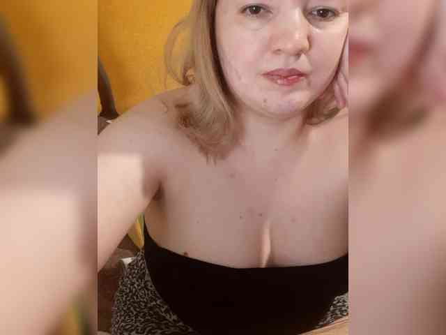 StefanyMellow3