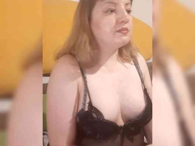 StefanyMellow3
