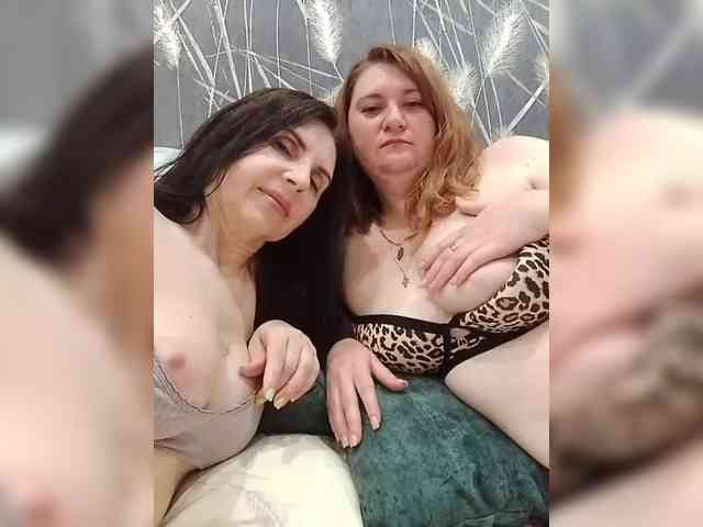 NekaneThyghs