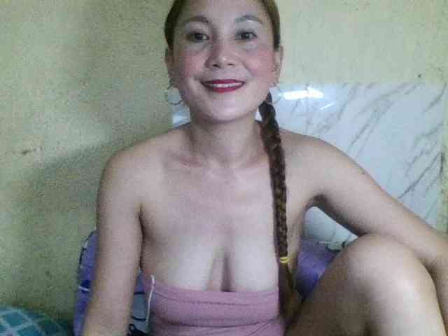 Stephanie215