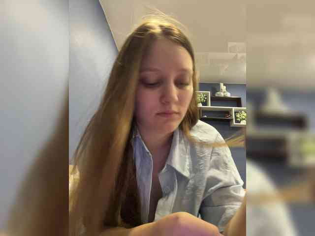 Eva1Cute