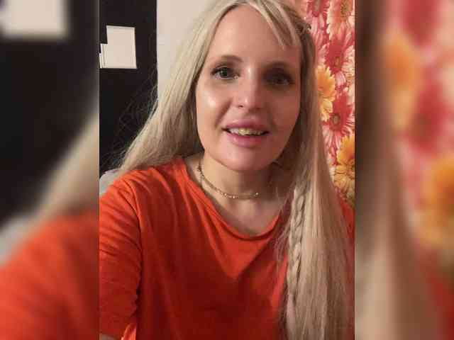 Milana40