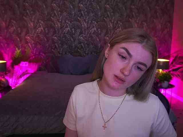 LollyRosee