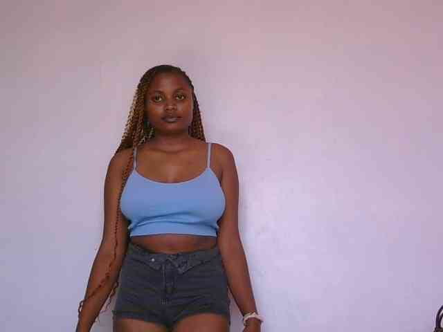 naughtygirll