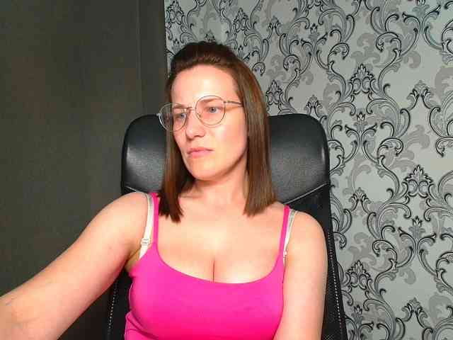BellaKisss1
