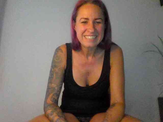 GermanMilfJasmin