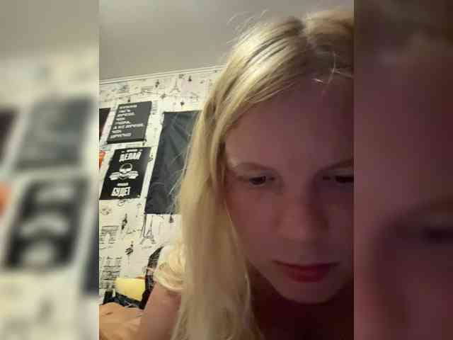 NIKADELE
