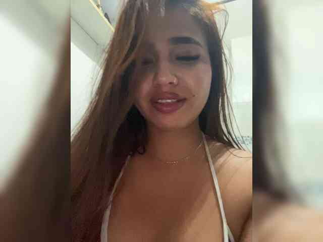 Bellarouxxx