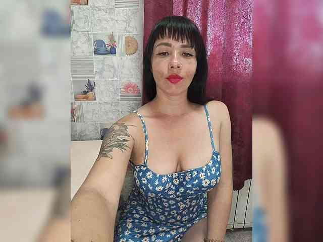 Karina-25a