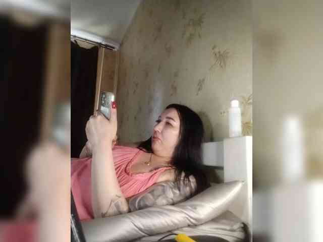 Hotmadamxl