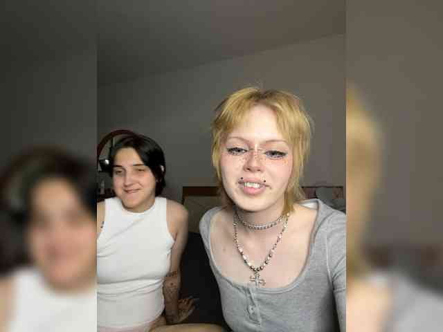 AliceAndMia