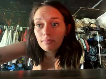 ariel_winters