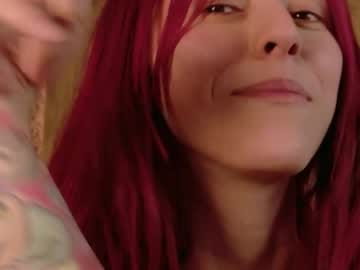 casandra_busting