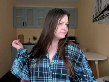 nelliebev