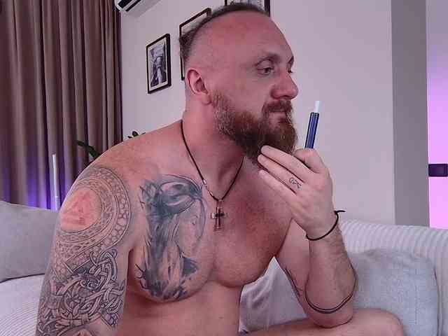 Vik1One1
