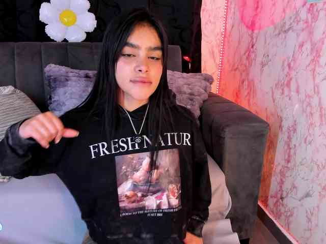 laurencamila1