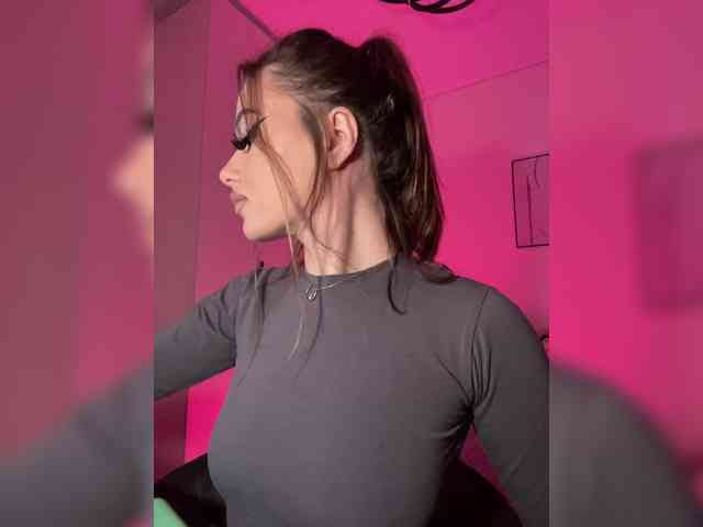 HotGirlEva