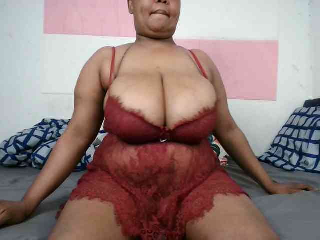 BIGTITTISXX