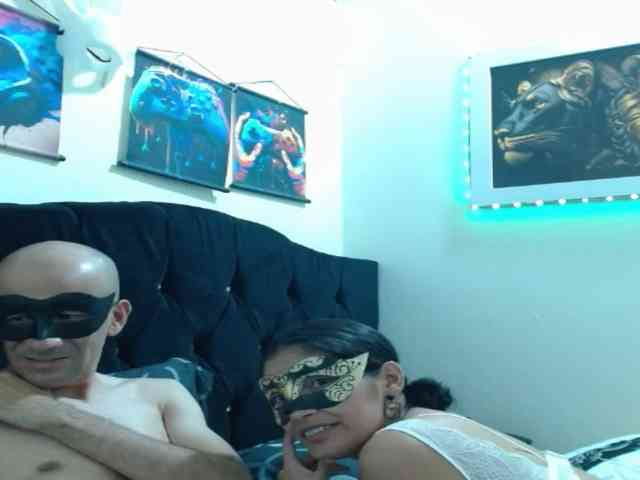 couplehot27